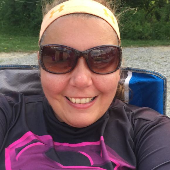 Meet your Posher, Mindy - Picture 1 of 1